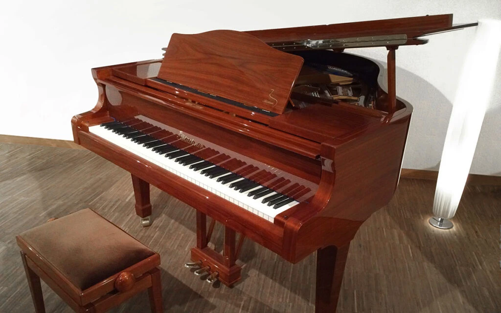 M11 | House of Pianos Dubai