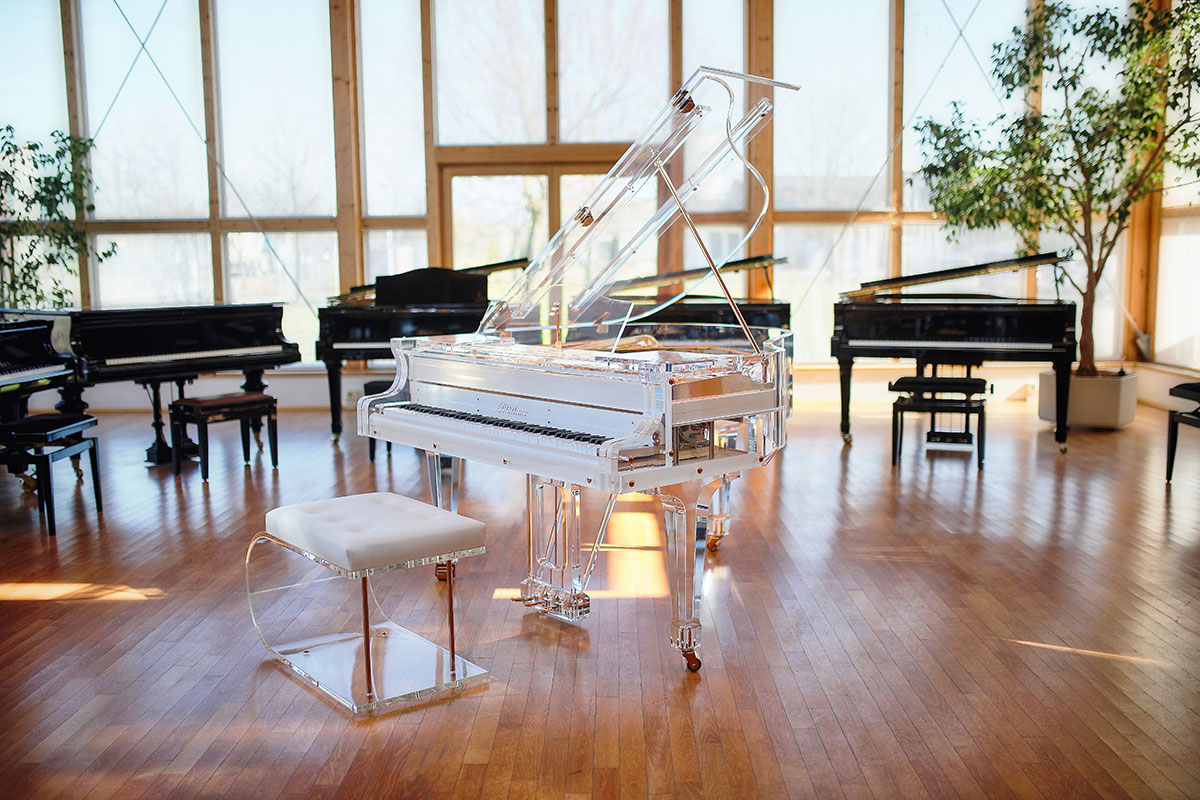 Bluthner Crystal Piano